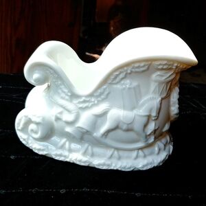 NOS Christmas Sleigh White Porcelain Ceramic Candy Dish Rocking Horse Theme